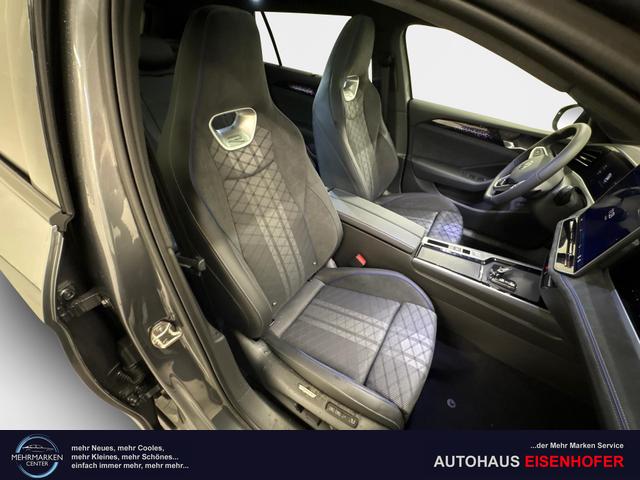 Volkswagen Passat Variant R-Line 2.0 TSI 4Motion 265PS/195kW DSG7 2026 +AHK+PANO+BLACK+360+TRAVEL ASSIST 