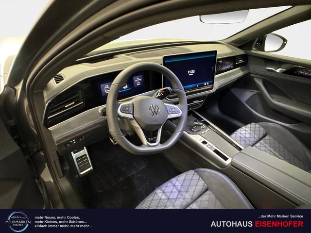 Volkswagen Passat Variant R-Line 2.0 TSI 4Motion 265PS/195kW DSG7 2026 +AHK+PANO+BLACK+360+TRAVEL ASSIST 