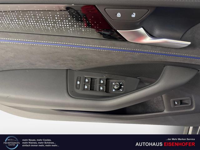 Volkswagen Passat Variant R-Line 2.0 TDI SCR 4Motion 193PS/142kW DSG7 2026 | +AHK +PANO +Black Style +19" Schwarz LM +NAVI +RFK +TravelAssist 