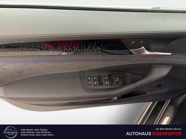 Volkswagen Passat Variant R-Line Reserviert 2.0 TDI SCR 4Motion 193PS/142kW DSG7 2026 +AHK +360 +PANO +HuD 