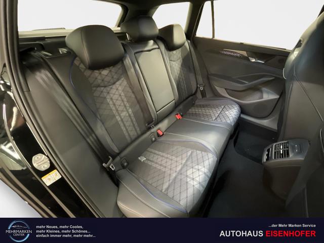 Volkswagen Passat Variant R-Line 2.0 TDI SCR 4Motion 193PS/142kW DSG7 2026 +AHK+360 Area View +Travel Assist und Trailer 