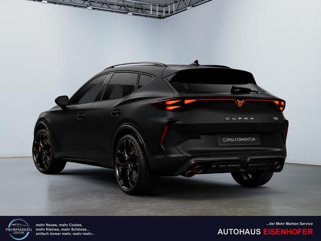 Beispielbilder, ggf. teilweise mit Sonderausstattung