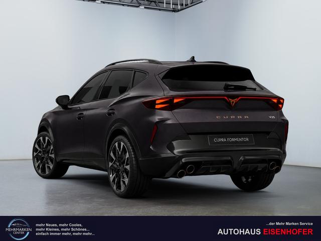 Beispielbilder, ggf. teilweise mit Sonderausstattung