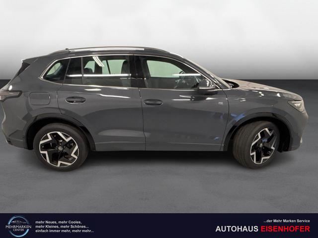 Volkswagen Tiguan R-Line 1.5 eTSI 150PS/110kW DSG7 2026 +AHK +HuD +15"Infotainment 