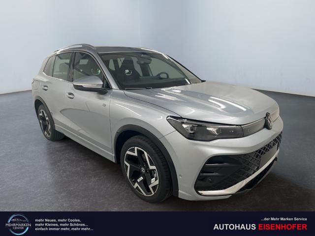Volkswagen Tiguan - R-Line 1.5 eTSI 150PS/110kW DSG7 2026 +AHK +HuD +15" Infotainment