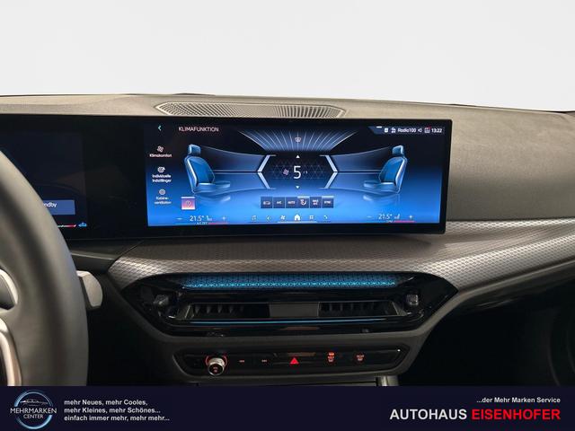 BMW 3er Touring 330i xDrive M Sport 245PS/180kW Steptronic 2026 | +18" ALU +Pano +HiFi-SoundSystem +ACC +Get&ouml;nte Scheiben 
