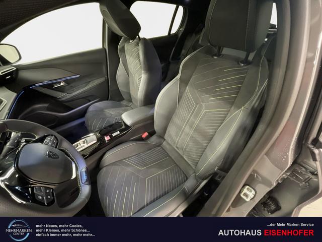 Peugeot e-208 54kWh 156PS/115kW GT Pack 2026, 421km WLTP | +17" ALU +Glasdach +RFK +Adaptiver Tempomat +P.Sensor V+H +EL. Fahrersitz +Massage +Apple CarPlay +W&auml;rmepumpe 