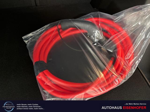 Peugeot e-2008 54kWh 156PS/115kW GT 2026, 401km WLTP | +17" ALU +360-Grad&RFK +W&auml;rmepumpe +Adaptiver Tempomat +Apple CarPlay +SHZ +FULL-LED-Scheinwerfer +Get&ouml;nte Scheiben 