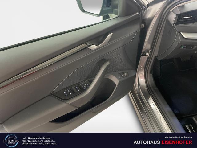 Skoda Octavia Combi Selection 1.5 eTSI mHEV 150PS/110kW DSG7 2026 +AHK+SUNSET+3-ZONE+RFK+KESSY+EL.HECK+BHZ. LENKRAD 