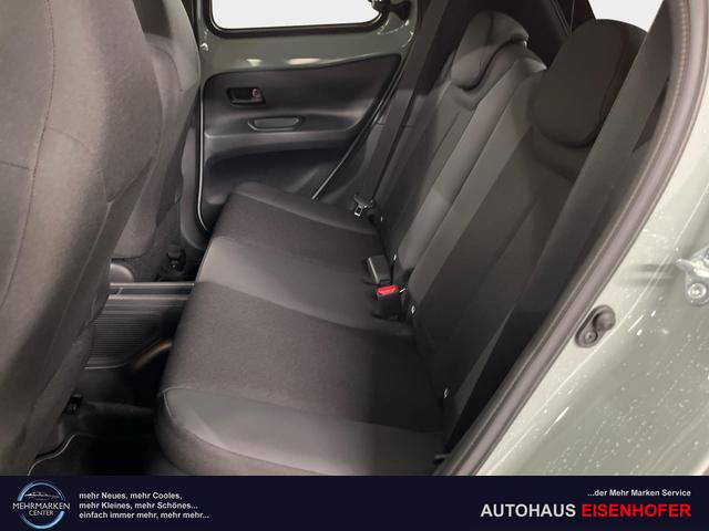 Toyota Aygo X Envy 1.5 Hybrid 116PS/85kW CVT 2026 +Faltdach +18" ALU +RFK +SHZ +LED +2-Zonen Klima 