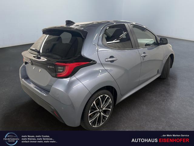 Toyota Yaris Active Plus Tech 1.5 VVT-i Hybrid 116PS/85kW CVT 2026 +17" ALU +RFK +Smart-Entry +LED +Get&ouml;nte Scheiben +Parksensor V+H 
