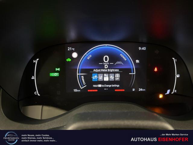 Toyota Yaris Active Plus Tech 1.5 VVT-i Hybrid 116PS/85kW CVT 2026 +17" ALU +RFK +Smart-Entry +LED +Get&ouml;nte Scheiben +Parksensor V+H 