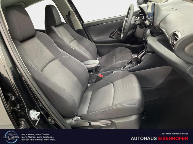 Toyota Yaris Active Plus Tech 1.5 VVT-i Hybrid 116PS/85kW CVT 2026 +17" ALU +RFK +Smart-Entry +LED +Get&ouml;nte Scheiben +Parksensor V+H 