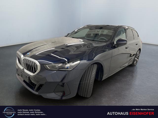 BMW 5er Touring 520i M-Sport 190PS/140kW Steptronic +AHK +20" +MSportpaket +MSportfahrwerk +DrivingAssistantPlus +AdaptiveLED +HarmanKardon +DigitalKey +ParkAssist +Sitzhzg +WirelessCharging +Sonnenschutzverglasung +ShadowLine 