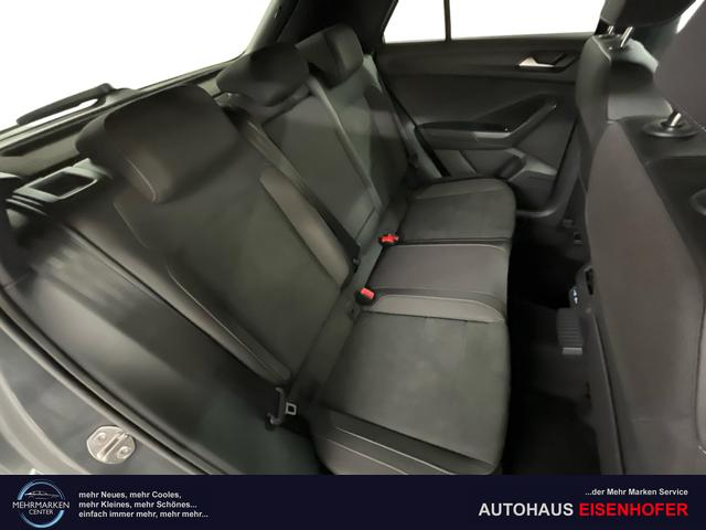 Volkswagen T-Roc Black Edition/Silver Edition 1.5 TSI 150PS/110kW DSG 2025 +Black Paket+19"ALU+MATRIX+PANO 