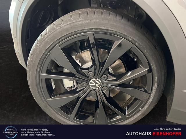 Volkswagen T-Roc Black Edition/Silver Edition 1.5 TSI 150PS/110kW DSG 2025 +Black Paket+19"ALU+MATRIX+PANO 