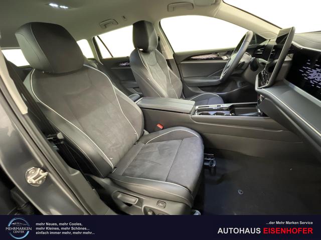 Beispielbilder, ggf. teilweise mit Sonderausstattung