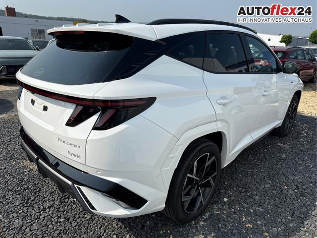 Hyundai / TUCSON / Wei&szlig; / / / 4WD AUT N-LINE PANO ACC ECC 360 KRELL HUD SHZ 