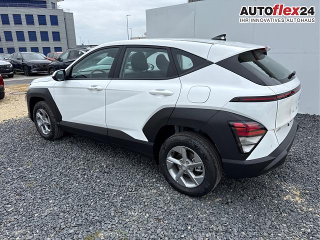 Hyundai / KONA / Wei&szlig; / / / NAVI KLIMAAUTOMATIK PDC v+h RFK