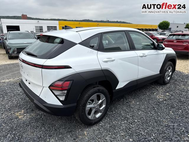 Hyundai / KONA / Wei&szlig; / / / NAVI KLIMAAUTOMATIK PDC v+h RFK