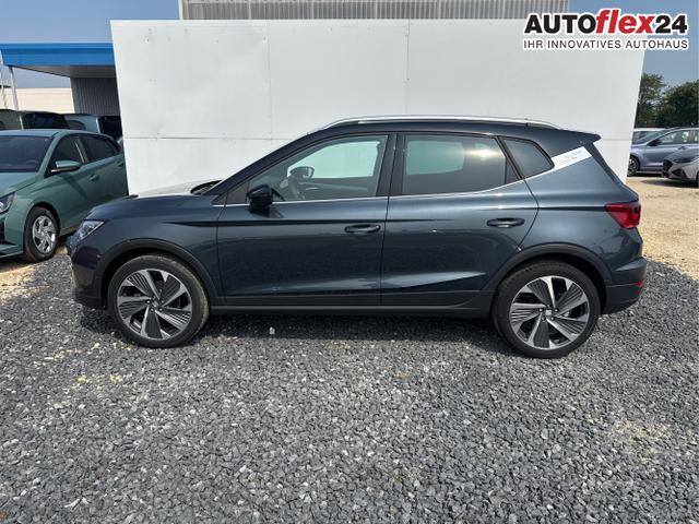 Seat / Arona / Grau / / / NAVI SHZ VOLL LED RFK PDC v+h 18ALU 