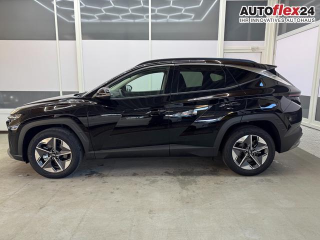 Hyundai TUCSON STYLE AUT ACC 18ALU KLIMAAUTOMATIK TOTWINKEL NAVI SHZ RFK PDC 