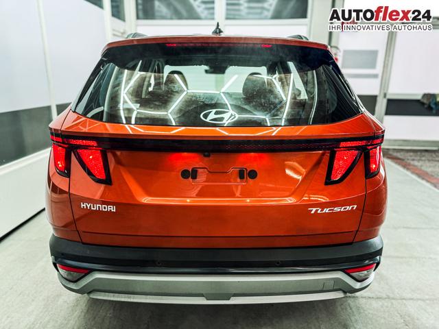 Hyundai TUCSON STYLE TRANSPORTSCHADEN KLIMAAUTOMATIK TOTWINKEL NAVI SHZ RFK PDC 