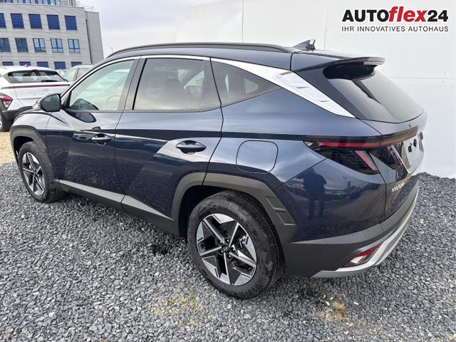 Hyundai / TUCSON / Blau / / / DCT EL.HECKKLAPPE E-SHIFT RFK SHZ v+h