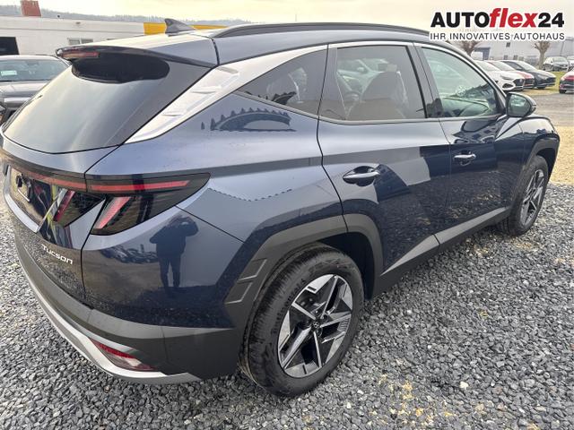 Hyundai / TUCSON / Blau / / / DCT EL.HECKKLAPPE E-SHIFT RFK SHZ v+h