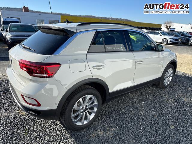 Volkswagen / T-Roc / Grau / / / LED-PLUS SHZ ACC RFK PDC 