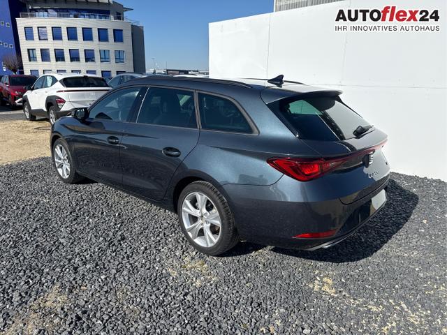 Seat / Leon / Grau / / / NAVI AHK MATRIX ACC SHZ