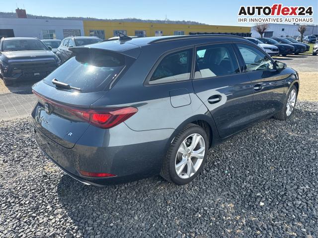 Seat / Leon / Grau / / / NAVI AHK MATRIX ACC SHZ