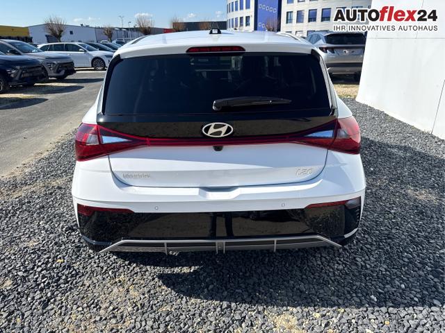 Hyundai / i20 / Wei&szlig; / / / BLACK PACK KLIMAAUTOMATIK NAVI WP