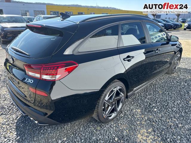 Hyundai / i30 / Schwarz / / / DCT N-LINE SHZ NAVI RFK