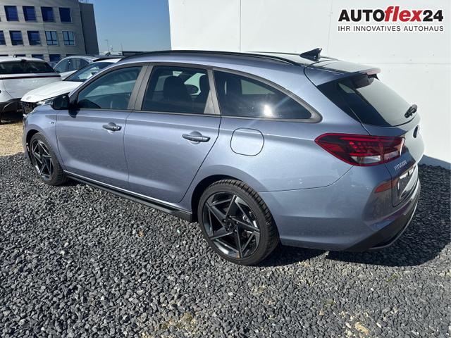 Hyundai / i30 / Blau / / / DCT N-LINE SHZ NAVI RFK