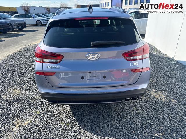 Hyundai / i30 / Blau / / / DCT N-LINE SHZ NAVI RFK