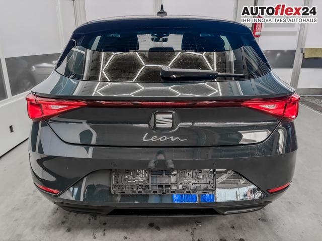 SEAT Leon Style AHK ACC RFK PDC Licht/Regensensor 