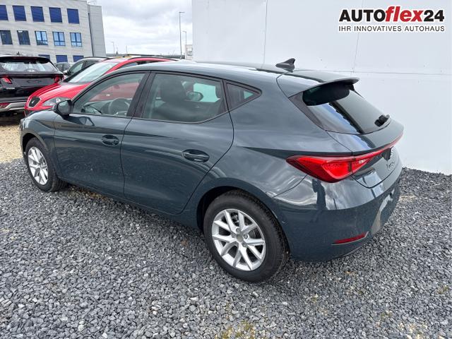 Seat / Leon / Blau / / / AHK ACC RFK PDC 
