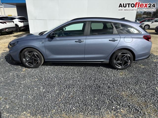 Hyundai / i30 / Grau / / / 