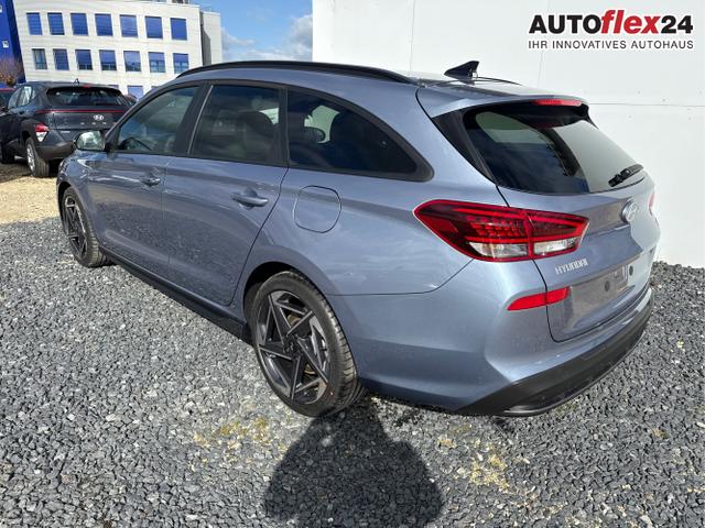 Hyundai / i30 / Grau / / / 