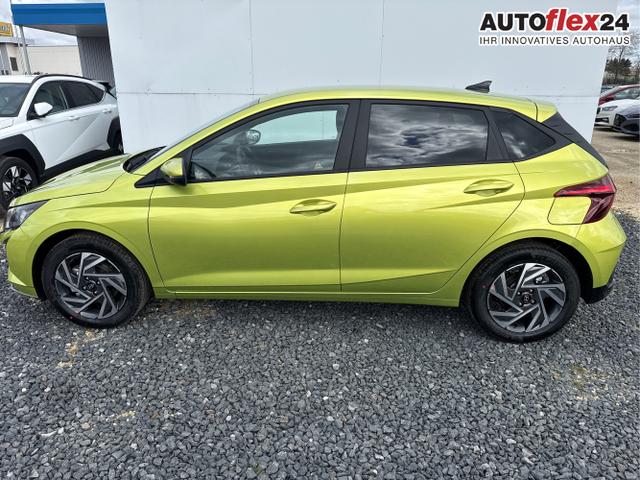 Hyundai / i20 / Grau / / / 