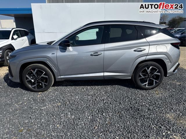 Hyundai / TUCSON / Grau / / / 