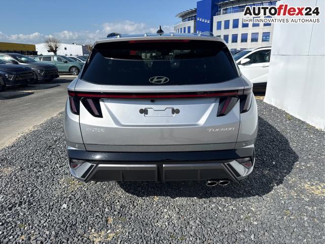 Hyundai / TUCSON / Grau / / / 
