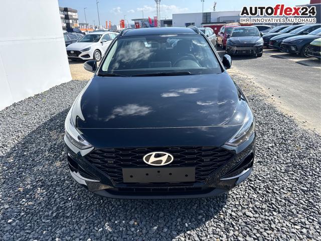 Vorlauffahrzeuge Hyundai i30 Kombi - STYLE NAVI WP ALU LED RFK PDC