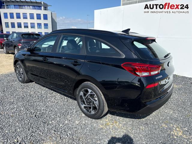 Hyundai / i30 / Grau / / / 