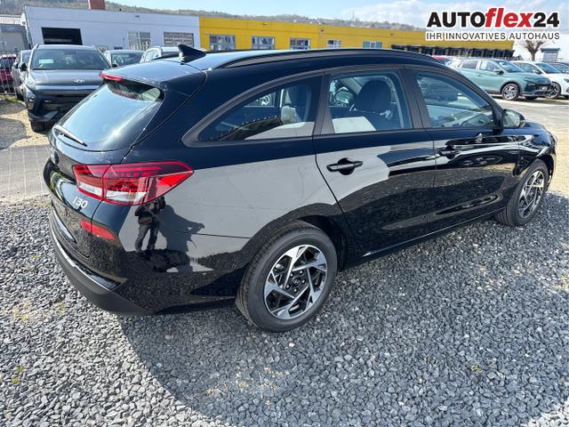 Hyundai / i30 / Grau / / / 