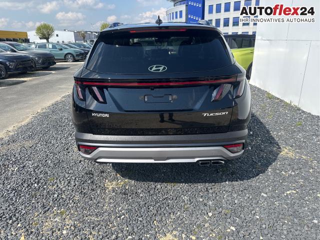 Hyundai / TUCSON / Grau / / / 