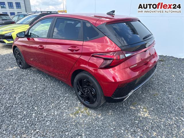 Hyundai / i20 / Grau / / / 