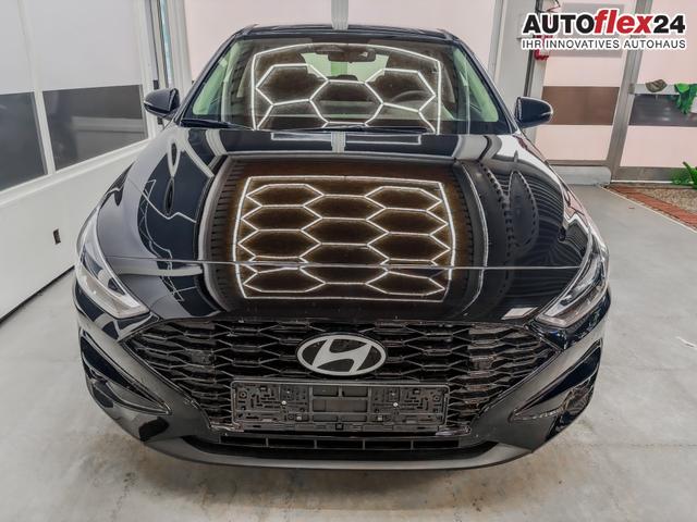Vorlauffahrzeuge Hyundai i30 - STYLE NAVI WP ALU LED RFK PDC