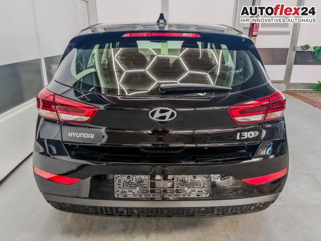 Hyundai i30 STYLE NAVI WP ALU LED RFK PDC 